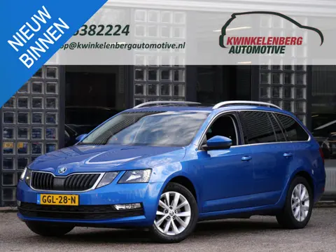 Skoda Octavia COMBI 1.0TSi PANORAMADAK/ ELEKT. KLEP/ ADAPTIVE CRUISE/ KEYLESS/ PDC V+A/ CARPLAY