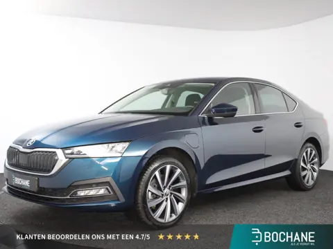 Skoda Octavia 1.4 TSI iV PHEV Business Edition | Stoelverwarming | Navigatie | Camera