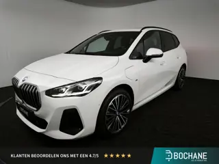 BMW 2-serie Active Tourer 225e xDrive M-sport | Panoramadak | Lederen bekleding | Head-up display |