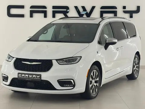 Chrysler Pacifica 3.6 V6 Hybride Pinnacle (bj 2023)