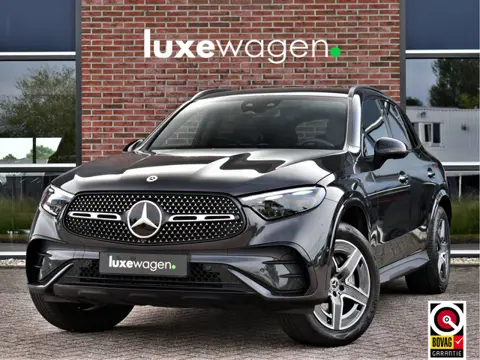 Mercedes-Benz GLC 300e 4M AMG Premium Distronic Burmester Night