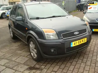 Ford Fusion 1.4-16V Futura (unieke km)clima nap apk