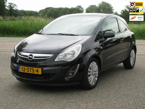 Opel Corsa 1.2-16V Cosmo