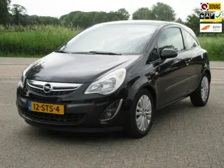 Opel Corsa 1.2-16V Cosmo