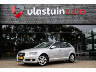 Audi A3 Sportback 1.2 TFSI Attraction Advance , Cruise control,