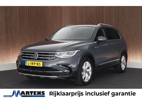 Volkswagen Tiguan 1.5 TSI 150pk DSG Elegance Trekhaak Camera Stoelverwarming Navigatie Keyless Stoel