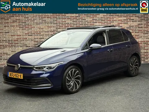 Volkswagen Golf 1.4 eHybrid Style Panoramadak Virtual Massage Camera