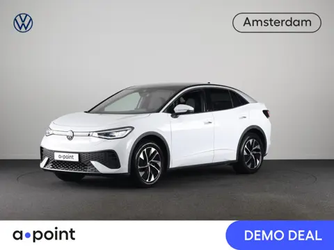 Volkswagen ID.5 Pro Business 77 kWh accu. 210 kW / 286 pk SUV Elek | 360 Camera | Led matrix | Navig