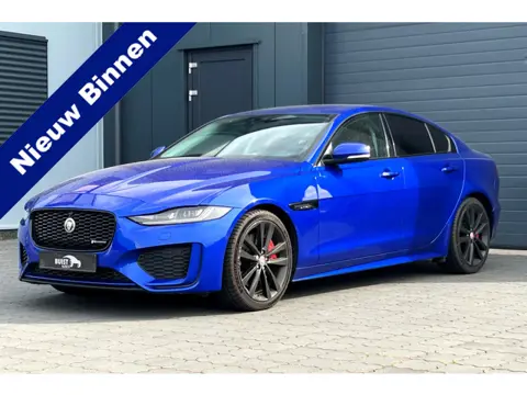Jaguar XE 2.0t R-Sport 250pk ACC MERIDIAN LEER MATRIX LED 19" VOL!