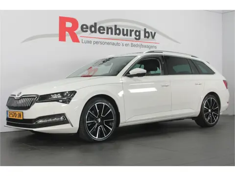 Škoda Superb Combi 1.4 TSI iV Business Edition Plus - Pano / Camera / Carplay
