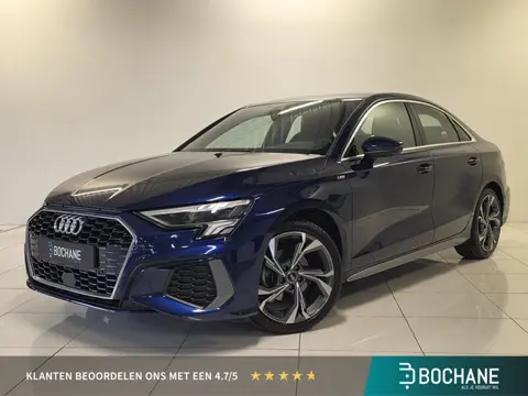 Audi A3 Limousine 35 TFSI S edition | B&O | Camera| Navigatie | S-line |