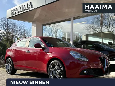 Alfa Romeo Giulietta 1.4 Turbo MultiAir Super 150pk | Rosso Competizione | Dealeronderhouden | Stoel