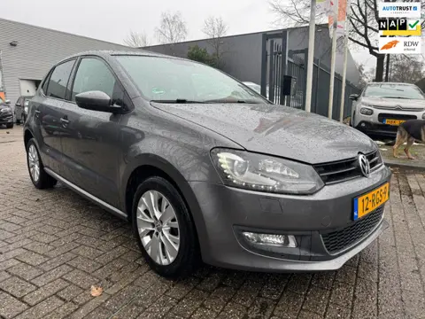 Volkswagen Polo 1.2 TSI Highline 5 deurs, panorama, xenon/led, stoel verwarming, pdc, multi-stuur, n