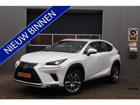 Lexus NX 300h AWD Luxury Line, Stoelverwarming, Camera, Cruise, Navi