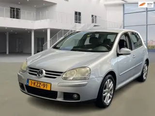 Volkswagen Golf 1.6 FSI Trendline Automaat Airco