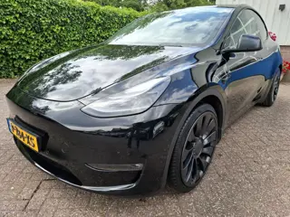 Tesla Model Y Performance AWD 75 kWh TREKHAAK 462pk