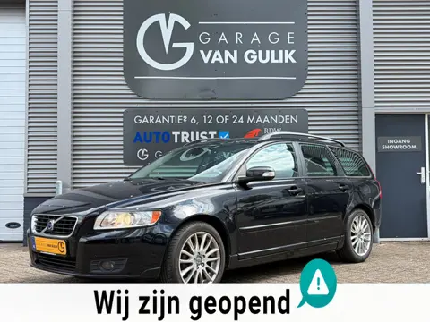 Volvo V50 2.0 Momentum 146PK Trekhaak,Clima,Cruise,ElektrRamen+Spiegels,Radio/Cd-Speler,Dakrail,Lede