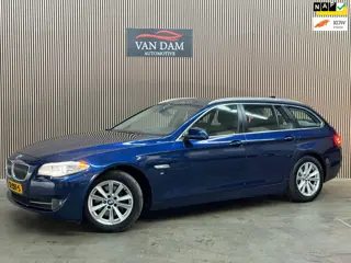 BMW 5-serie Touring 528xi Upgrade Edition 2012 NAP LED LEDER TREKHAAK