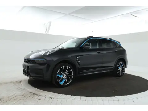 Lynk & Co 01 1.5 360 Graden, Navigatie, Climate, Full black