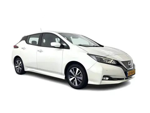 Nissan Leaf Acenta 40 kWh (INCL.BTW) Aut. *ADAPTIVE-CRUISE | KEYLESS | TOP-VIEW | NAVI-FULLMAP | BLI