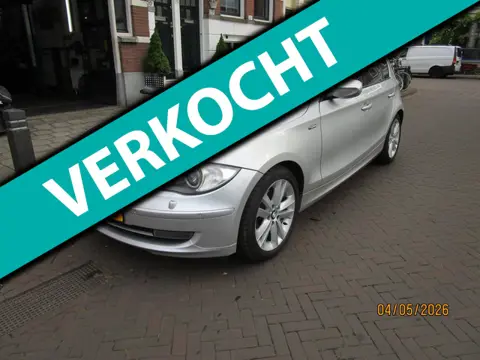 BMW 120i Automaat 5-Drs Airco Leer Navi