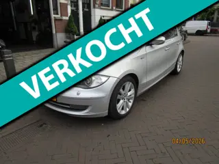 BMW 120i Automaat 5-Drs Airco Leer Navi