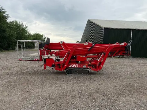 Teupen Leo 24GT spinhoogwerker (bj 2016)