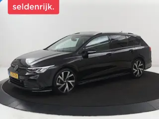 Volkswagen Golf 1.5 eTSI R-Line | Trekhaak | Stoelverwarming |  Camera | Sportstoelen | Carplay | Na