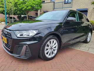 Audi A1 SPORTBACK 30 TFSI S edition garantie mogelijk tm 2034