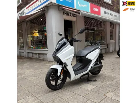 Horwin Bromscooter SK1 26
