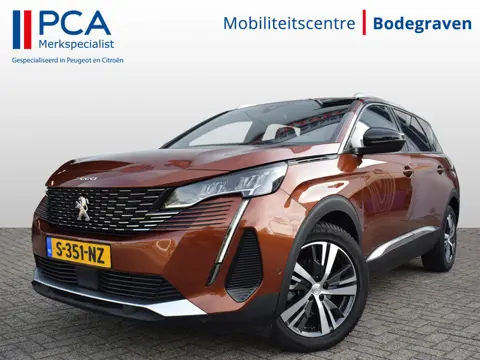 Peugeot 5008 1.2 Allure 130PK | Automaat | 7-pers | NL-Auto | Trekhaak