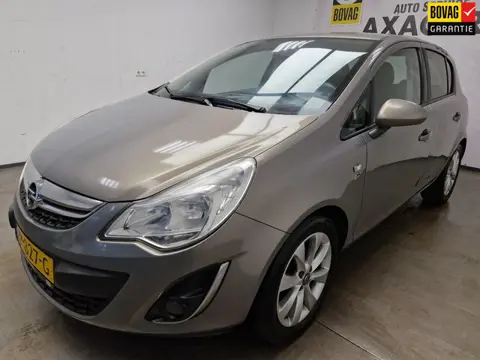 Opel Corsa 1.4-16V GARANTIE ! AIRCO ! AFLEVEREN MET NIEUWE APK !