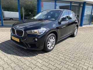 BMW X1 SDrive18i Executive (BOVAG/RIJKLAARPRIJS)