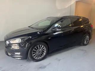 Ford FOCUS Wagon 1.0 ST-Line Night Edition !! (bj 2017)