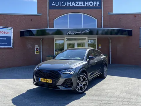Audi Q3 Sportback 45 TFSI e Edition bomvol in de opties! | Lederen bekleding | Schuif/kanteldak | So