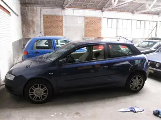 Sloopauto inkoop Den haag fiat stilo voor demontage