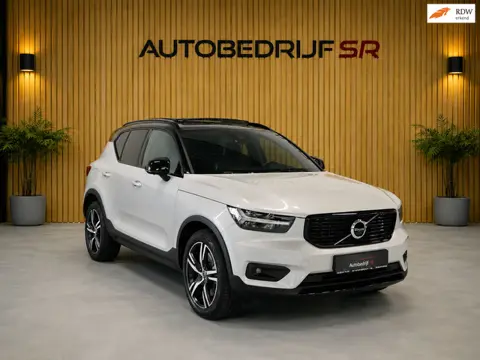 Volvo XC40 1.5 T4 Recharge R-Design Expression | Panoramadak! | 360'Camera | Memory | HK | Electrisc