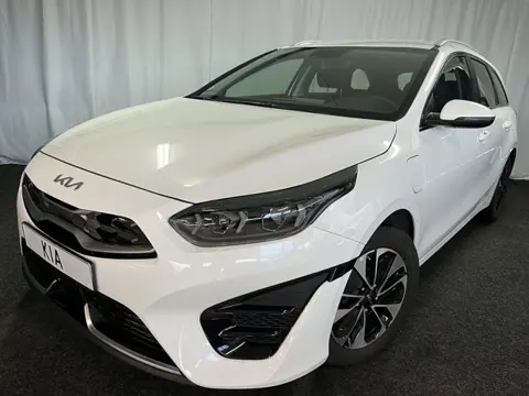 Kia Ceed Sportswagon 1.6 GDI PHEV PLUG-IN DynamicLine 1E EIGN/ECC/APPLE/ADAPTIVE/CAMERA