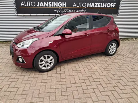 Hyundai i10 1.0i i-Motion Comfort Plus | Airco | LM Velgen | Stoel en stuurverwarming | Privacy glas