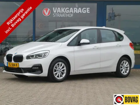 BMW 2 Serie Active Tourer 218i Executive, Trekhaak / Full LED. / Bluetooth / Sensoren / Climate Cont
