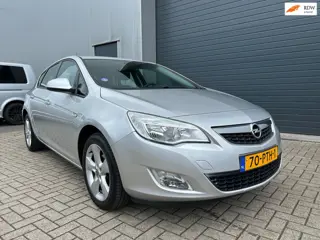Opel Astra 1.4i Turbo Edition AIRCO NAP APK 2011
