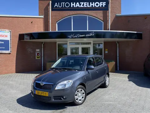 Škoda Fabia 1.6-16V Ambition Automaat met 82.111Km!! | Cruise Control | Trekhaak | Airco | Bluetooth