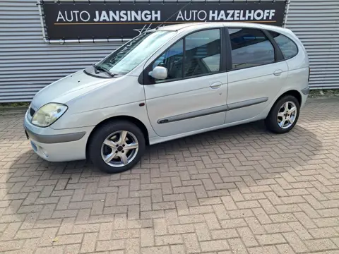 Renault Scénic 1.6-16V Expression Automaat!! APK 05-2027!! | LM Velgen | Trekhaak | Airco | NIEUWE A