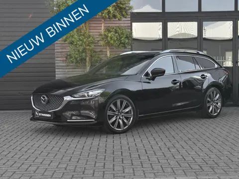 Mazda 6 Sportbreak 2.5 SkyActiv-G 194 Signature Schuifdak Trekhaak afneembaar Leren bekleding Naviga