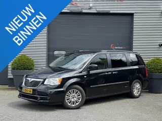Lancia Voyager 2.8 Multijet Gold | Navigatie | Camera | Stoel/Stuurverwarming | Lederen Bekleding |