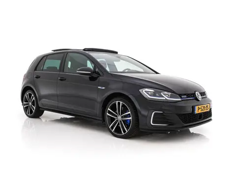 Volkswagen Golf 1.4 TSI PHEV GTE (Plug-in) (INCL-BTW) Aut. *PANO | ADAPTIVE-CRUISE | FULL-LED | DIGI