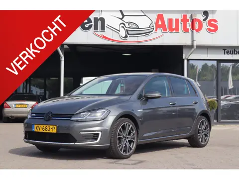 Volkswagen e-Golf e-Golf | SOH 92% | Virtual cockpit | Keyless | Leder