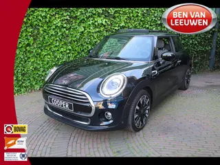 MINI Cooper 1.5 Cooper Chili F56 LCI aut. NL-auto, Pano, A.camera, HK, Apple CP, 17"