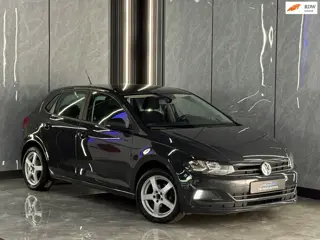 Volkswagen Polo 1.0 MPI Comfortline Business |1e Eignr|Navi|Cruise|Parkpilot|LED|Airco|Boekjes