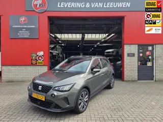 Seat Arona 1.0 TSI Style/ Lichtmetalen velgen/ Cruise control/ Android auto- Apple carplay/ Parkeers